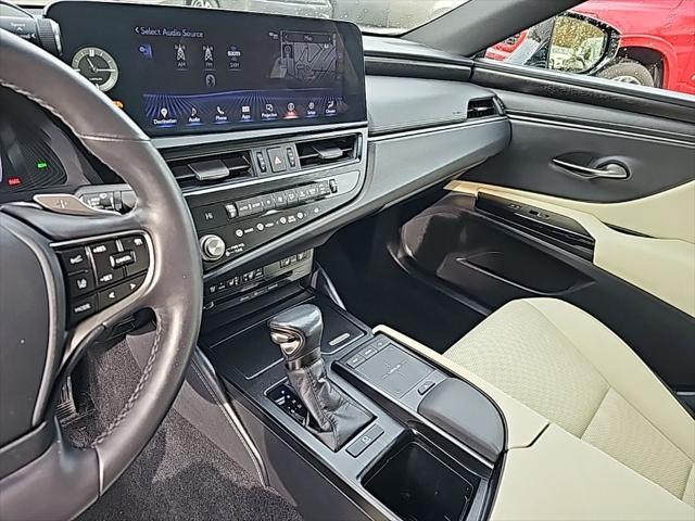 used 2022 Lexus ES 350 car, priced at $35,984