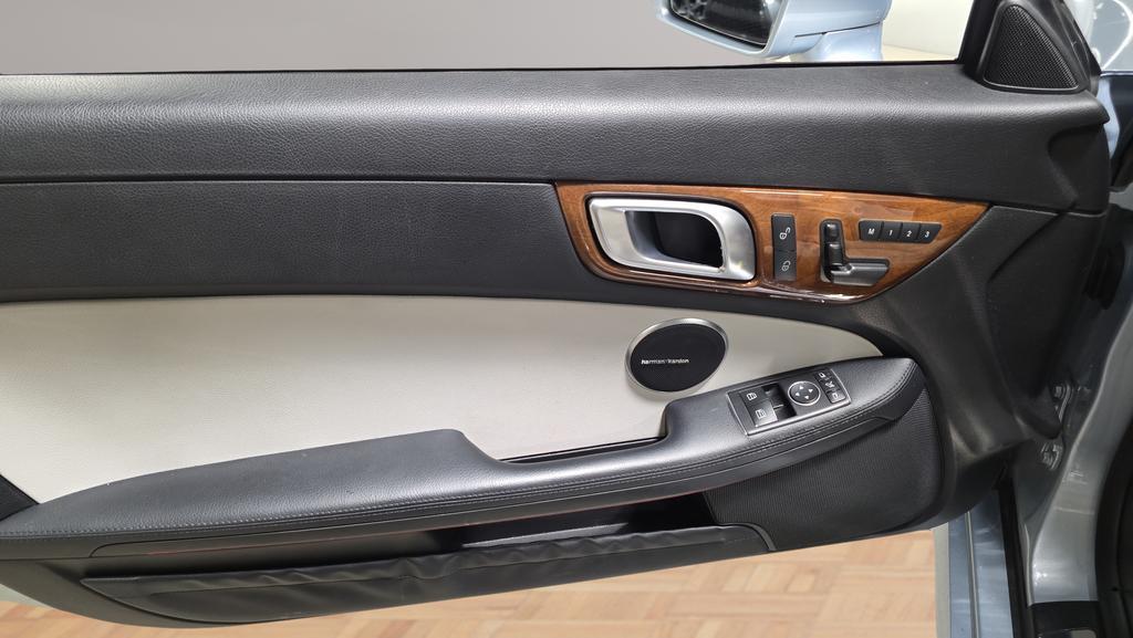 used 2016 Mercedes-Benz SLK-Class car, priced at $20,987