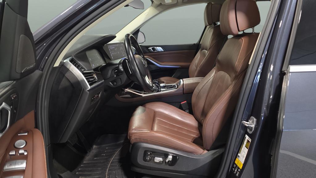 used 2020 BMW X7 car, priced at $34,987