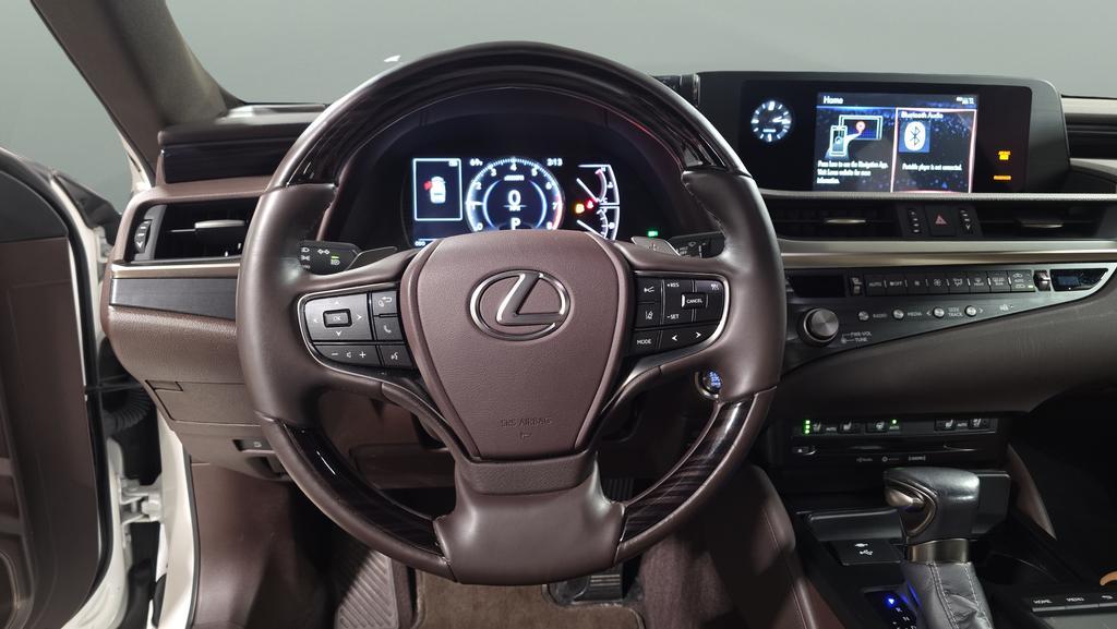 used 2021 Lexus ES 350 car, priced at $33,987