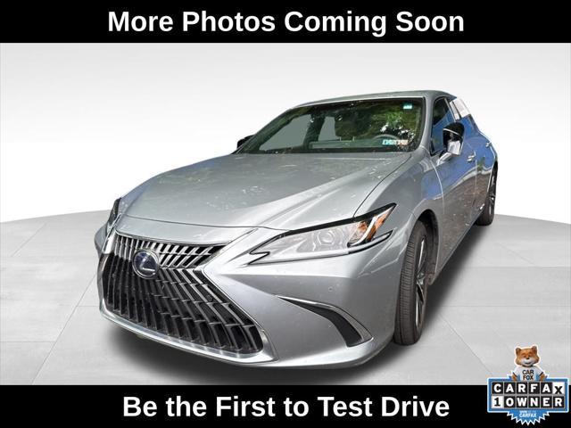 used 2022 Lexus ES 300h car, priced at $37,987