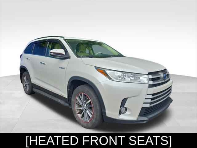 used 2019 Toyota Highlander Hybrid car, priced at $29,987