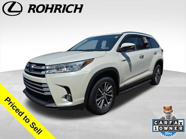 used 2019 Toyota Highlander Hybrid car, priced at $29,987