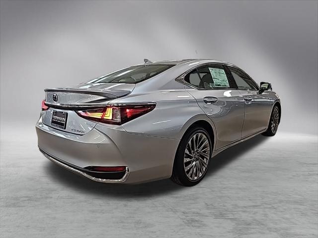 new 2024 Lexus ES 300h car, priced at $55,980