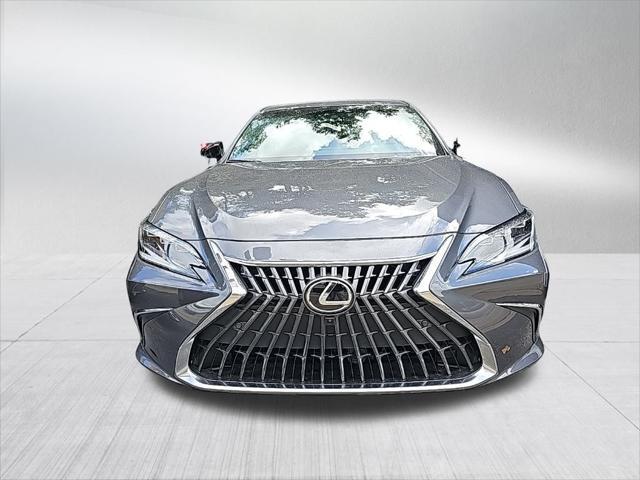 new 2025 Lexus ES 300h car, priced at $57,264