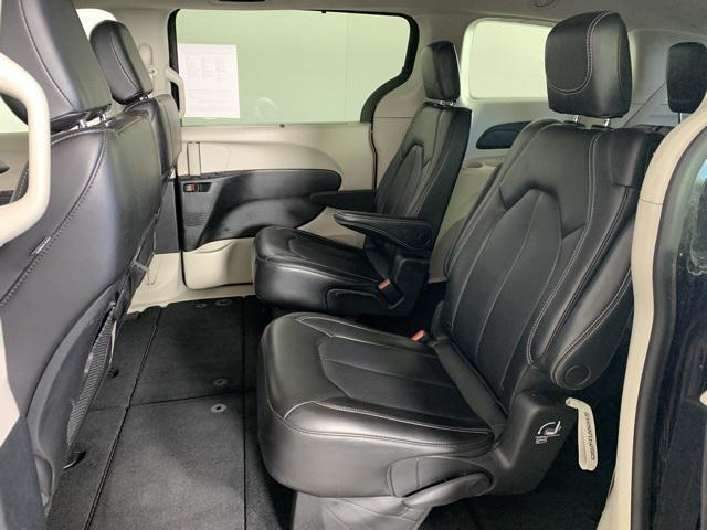 used 2023 Chrysler Pacifica car, priced at $25,000