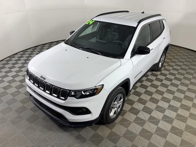 used 2024 Jeep Compass car, priced at $22,000