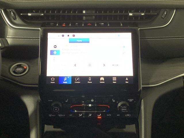 new 2025 Jeep Grand Cherokee L car, priced at $47,201