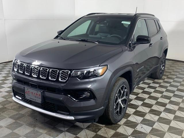 new 2024 Jeep Compass car, priced at $28,000