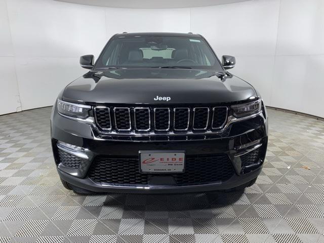 new 2025 Jeep Grand Cherokee car, priced at $42,876