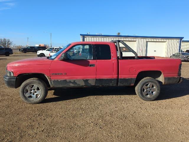used 1998 Dodge Ram 1500 car, priced at $3,750