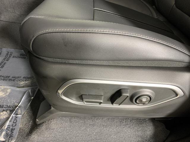 new 2025 Jeep Wagoneer L car, priced at $78,431