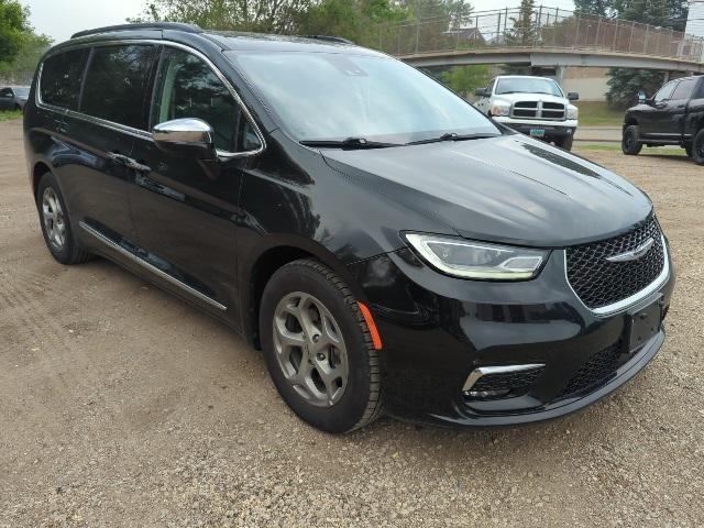 used 2023 Chrysler Pacifica car, priced at $26,500