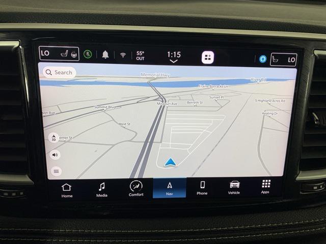 used 2023 Chrysler Pacifica Hybrid car, priced at $26,000