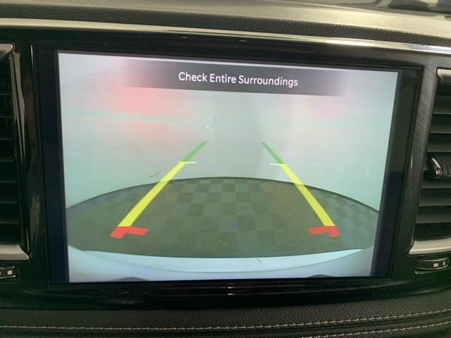 used 2023 Chrysler Pacifica Hybrid car, priced at $26,000