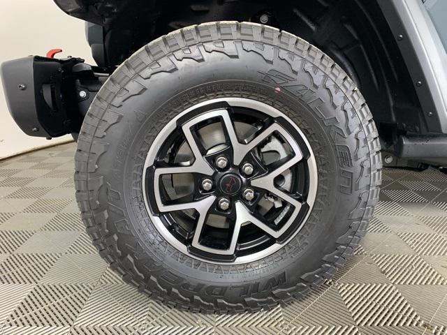 new 2025 Jeep Gladiator car, priced at $49,000