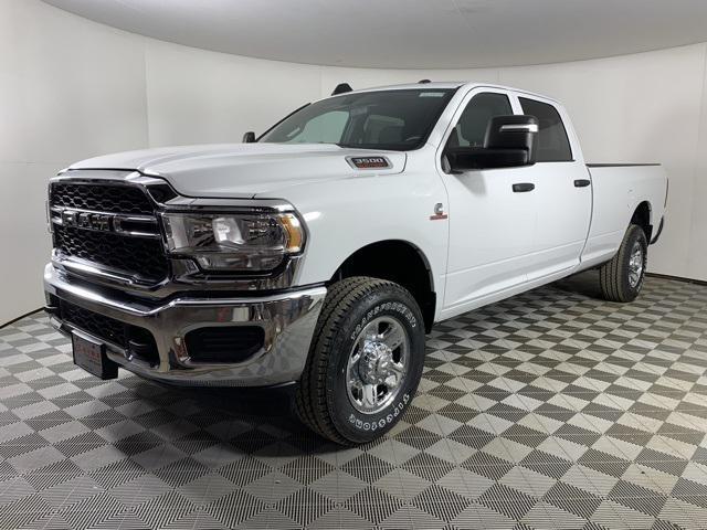 new 2024 Ram 3500 car, priced at $59,961