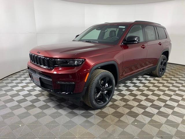 new 2024 Jeep Grand Cherokee L car, priced at $48,914