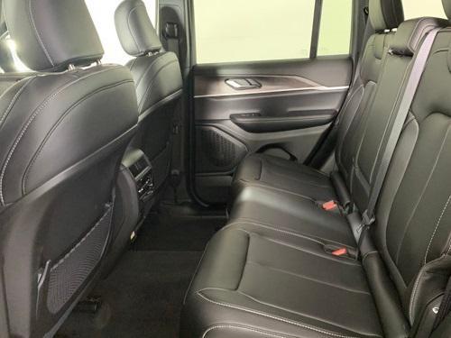 new 2025 Jeep Grand Cherokee car, priced at $45,286