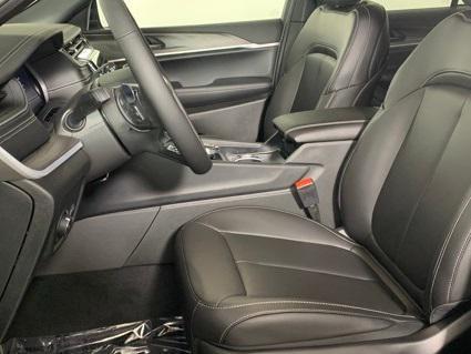 new 2025 Jeep Grand Cherokee car, priced at $45,286