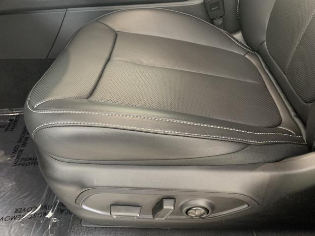 new 2025 Jeep Grand Cherokee car, priced at $49,980