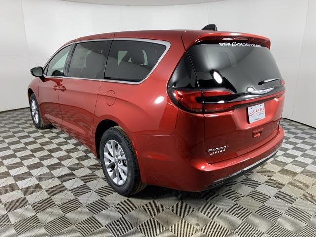 new 2025 Chrysler Pacifica car, priced at $42,511