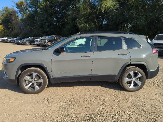 used 2022 Jeep Cherokee car, priced at $27,000