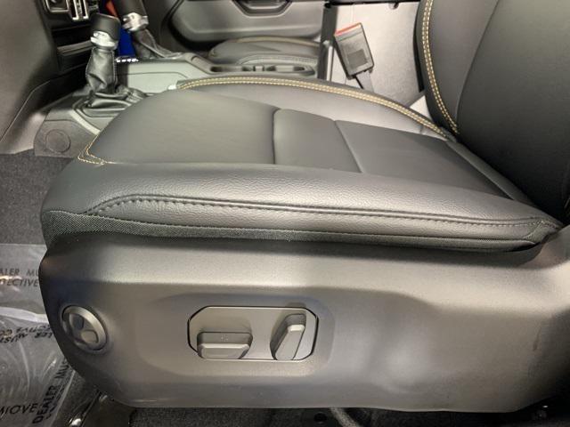 new 2025 Jeep Wrangler car, priced at $49,972