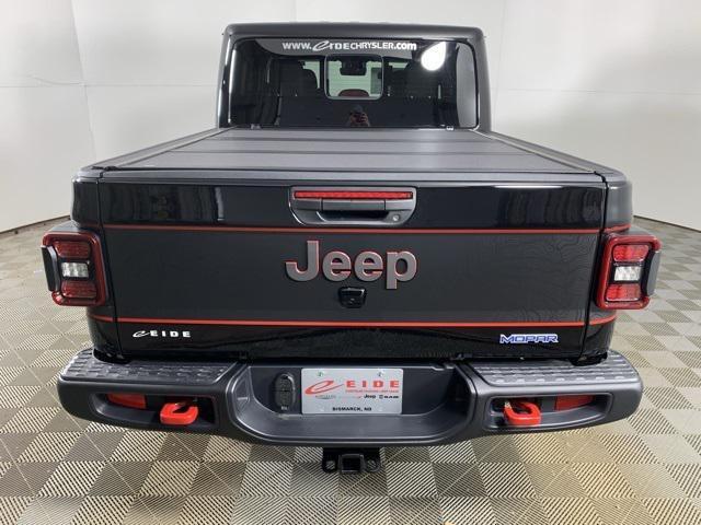 new 2024 Jeep Gladiator car, priced at $58,443