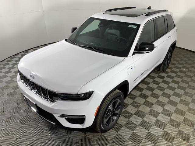 new 2025 Jeep Grand Cherokee 4xe car, priced at $53,285