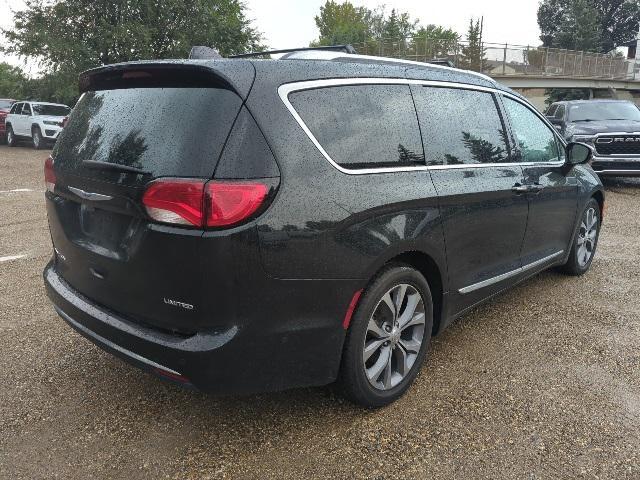 used 2018 Chrysler Pacifica car, priced at $21,000