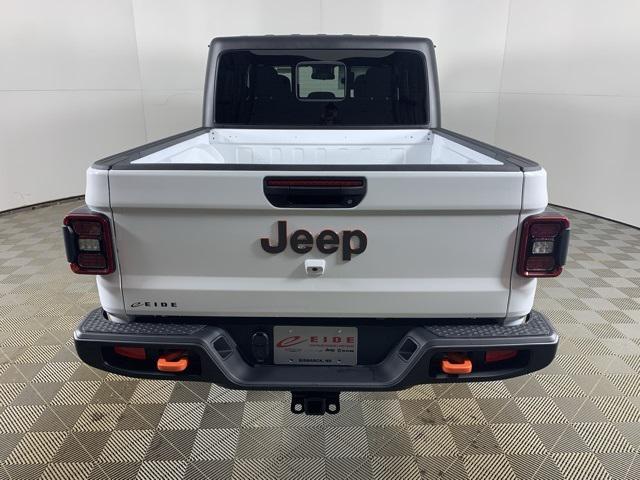 new 2024 Jeep Gladiator car, priced at $53,828