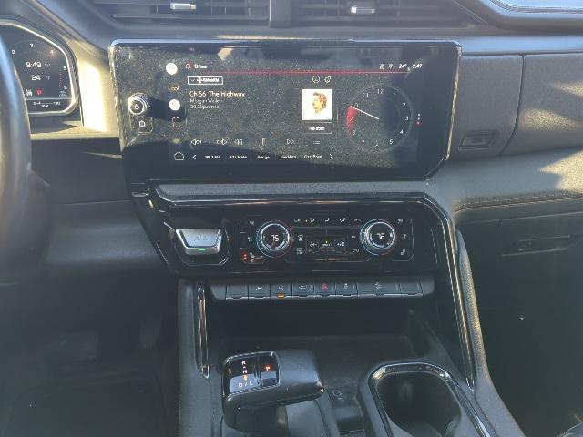 used 2022 GMC Sierra 1500 car, priced at $40,000