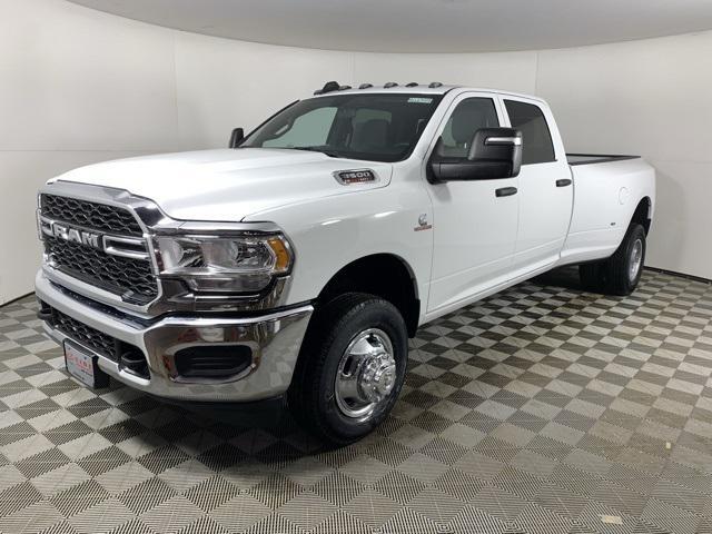 new 2024 Ram 3500 car, priced at $62,924