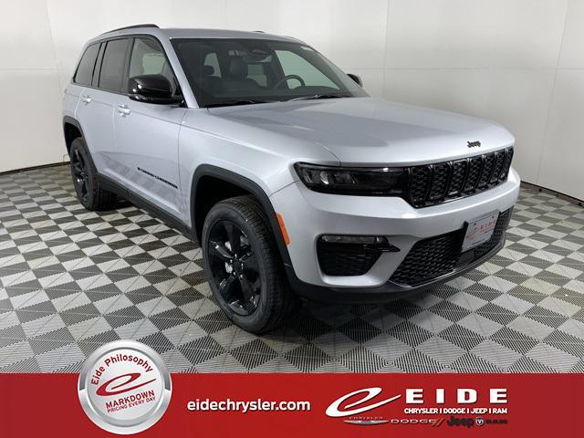 new 2025 Jeep Grand Cherokee car, priced at $45,520