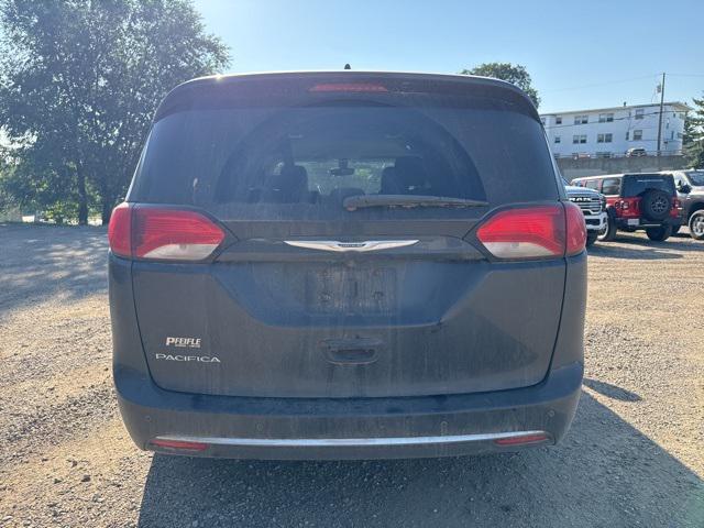 used 2020 Chrysler Pacifica car, priced at $17,500