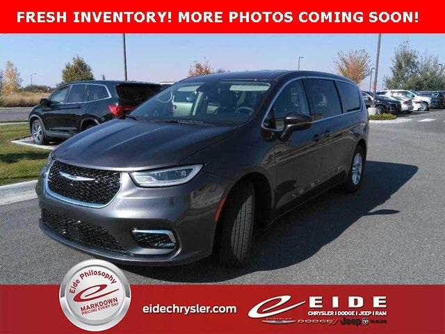 used 2023 Chrysler Pacifica car, priced at $26,000