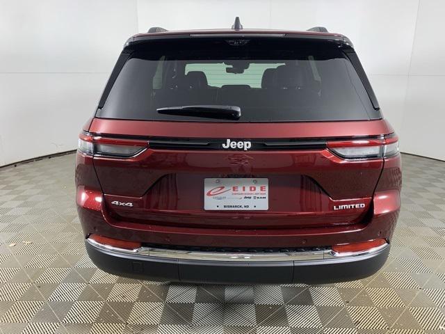 new 2025 Jeep Grand Cherokee car, priced at $48,235