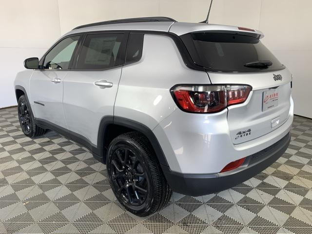 new 2025 Jeep Compass car, priced at $27,999