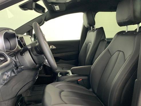 new 2026 Chrysler Pacifica car, priced at $44,684