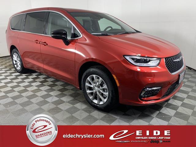 new 2025 Chrysler Pacifica car, priced at $47,424