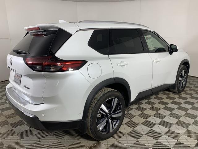 used 2024 Nissan Rogue car, priced at $32,000