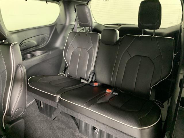 new 2025 Chrysler Pacifica car, priced at $49,364