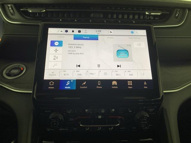 new 2025 Jeep Grand Cherokee L car, priced at $50,691