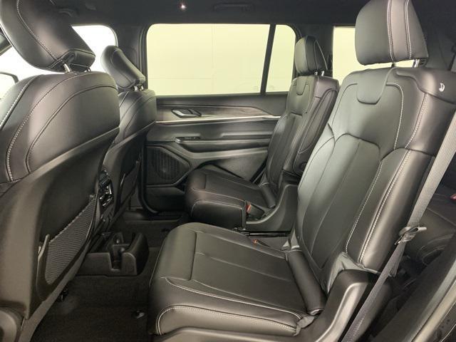 new 2025 Jeep Grand Cherokee L car, priced at $45,392