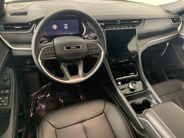 new 2025 Jeep Grand Cherokee L car, priced at $45,392