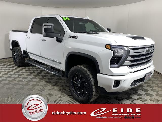 used 2024 Chevrolet Silverado 2500 car, priced at $60,000