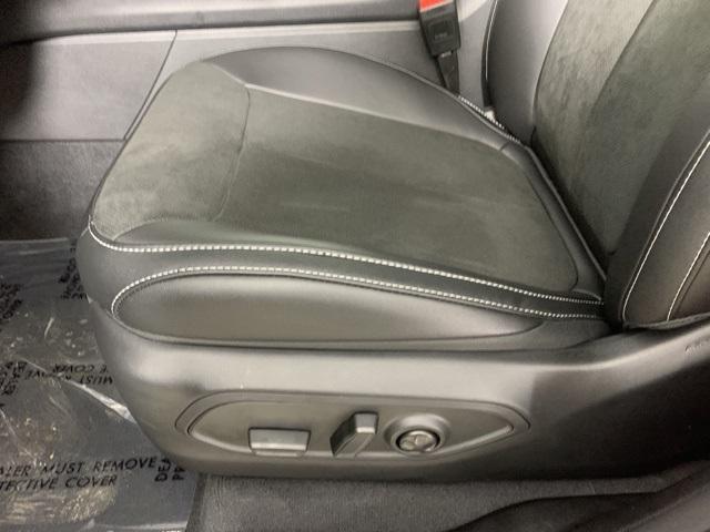 new 2025 Jeep Grand Cherokee L car, priced at $42,390