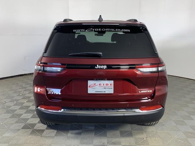 new 2025 Jeep Grand Cherokee car, priced at $42,742