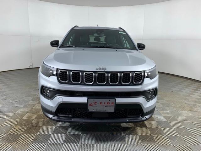 new 2024 Jeep Compass car, priced at $30,334